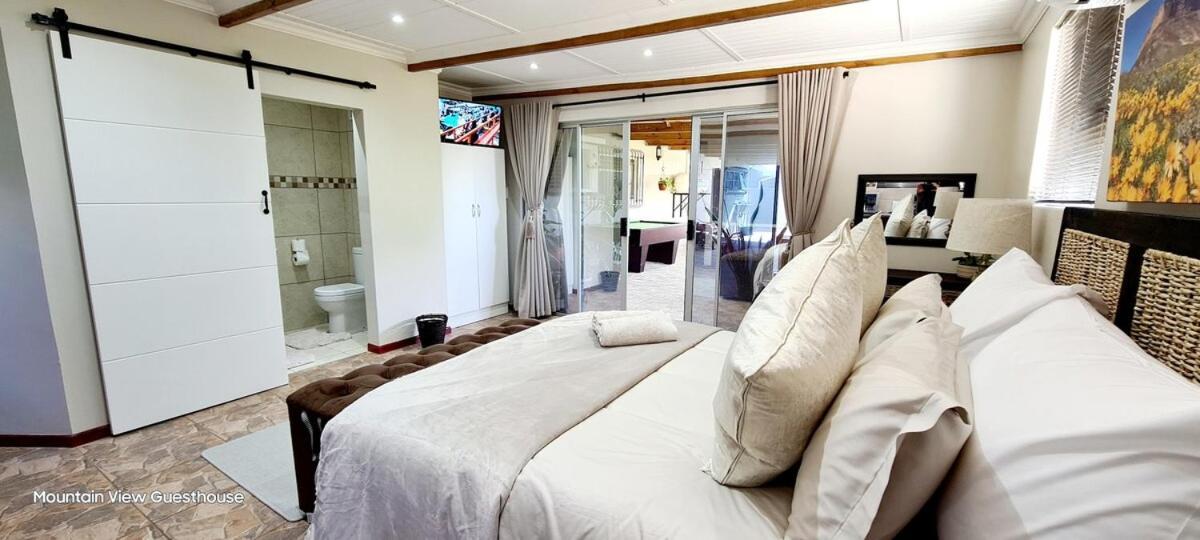 Mountain View Guesthouse Vanrhynsdorp Exterior foto